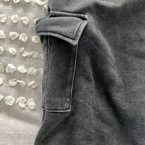 YMI cargo joggers size Small - Picture 3 of 5